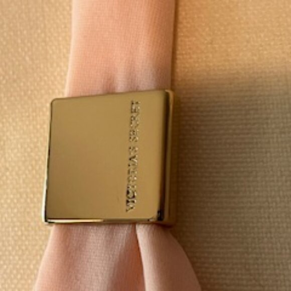 Victoria's Secret Push-Up Tankini Top (top only, bottoms not included)- Size S - Picture 5 of 5